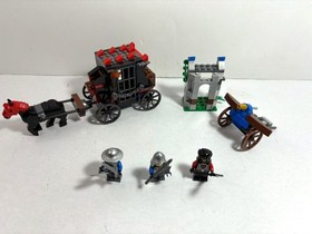 LEGO Castle: Gold Getaway 70401 (2013) Retired.