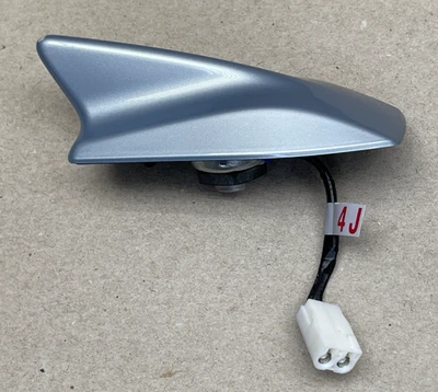 10-13 Lexus IS250C IS350C CONVERTIBLE CONJUNTO DE ANTENA DE TELÉFONO FABRICANTE DE EQUIPOS ORIGINALES 86760-53030 J2 Foto 1 de 4