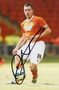 BLACKPOOL HAND SIGNED DARREN AMBROSE 6X4 PHOTO 1. - Picture 1 of 1