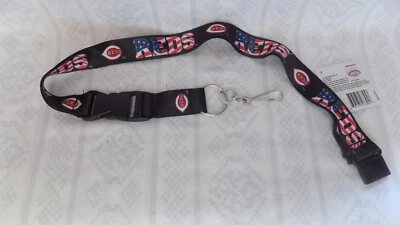 Cincinnati Reds Independence Day Lanyard With Keychain and Clip Key/Neck Release - Image 1 of 3