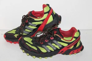 Adidas Kanadia TR Scarpe da Corsa, Nero/Neon/Rosso, Uomo US Taglia 9.5 - Foto 1 di 5