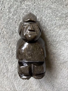 Handgeschnitzter Obsidian Stein Azteken Krieger Mann Totem Skulptur Mexiko - Bild 1 von 8