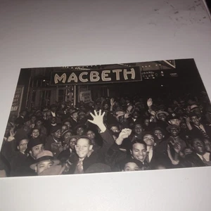Postkarte Menschenmengen im Lafayette Theater in Harlem NYC vom Scomburg Center - Bild 1 von 4