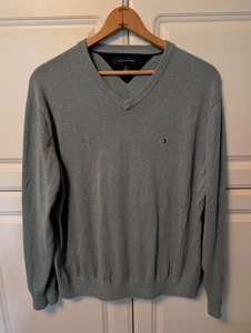 Tommy Hilfiger Mens V Neck Sweater Size XL Heather Blue Pullover with Logo - Picture 1 of 6