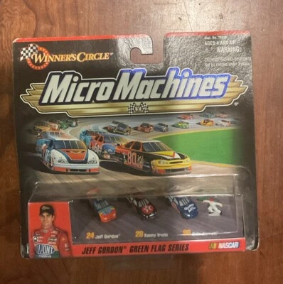 Micro Machines Jeff Gordon Green Flag Series Winners Circle 3 Car Set - Image 1 of 4