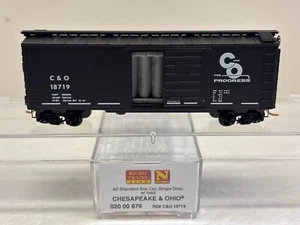 N Scale Micro Trains MTL 020 00 876 Chesapeake & Ohio C&O 18719 Box Car w/Load - Picture 1 of 4