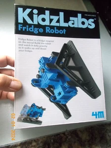 KidzLabs Fridge Robot, Box appears unopened - Picture 1 of 8