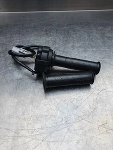 Ducati XDiavel X Diavel S THROTTLE CONTROL & GRIPS - Picture 1 of 9