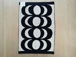 Black and White Marimekko Kaivo Hand Towel, Scandinavian Home Decor