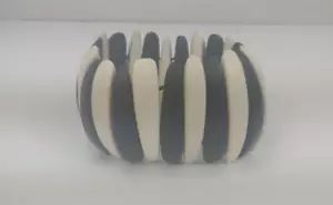 Vintage Wood Black White Bangle Stretch Bracelet Wide retro boho large handmade - Picture 1 of 8