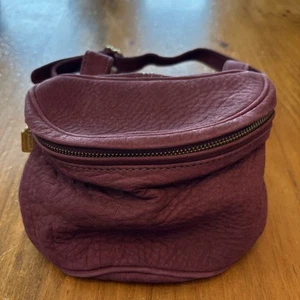 COACH Vintage Sonoma Nubuc Fishing Creel Crossbody Bag Elderberry Burgundy 4937 - Picture 1 of 16