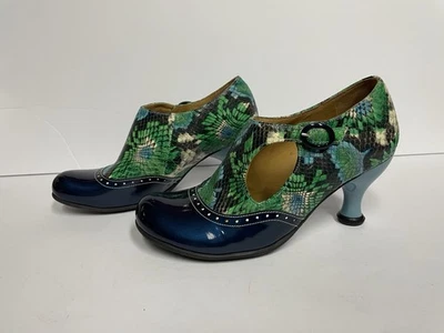 John Fluevog Pumps Heels Snake Embossed Leather Patent blue Green 6.5 - Image 1 of 4