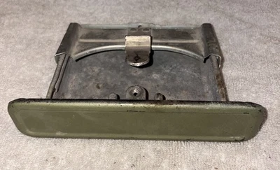 Cenicero dorado sin camioneta prueba de cenizas para camioneta Chevy C10 C20 Blazer 1967-72 OEM GMC Foto 1 de 4