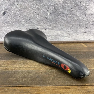 Vintage Avocet O2 Air 40M Seat Bike Saddle Cromoly Rails USA 255g Cycling - Image 1 of 4
