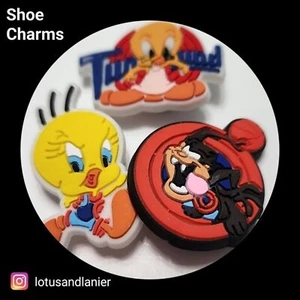 Shoe Charms " Looney Tune" Charms Set of 3 - Picture 1 of 2