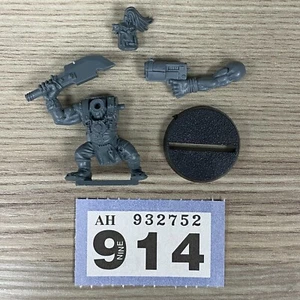 ORK BOY BOYZ MOB ASSAULT ON BLACK REACH WARHAMMER 40,000 40K GAMES WORKSHOP - Picture 1 of 2