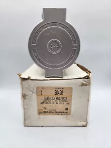 AH & H 60 Amp 600 Vac Covered Receptacle 26420 Arrow Hart Cooper - Picture 1 of 5