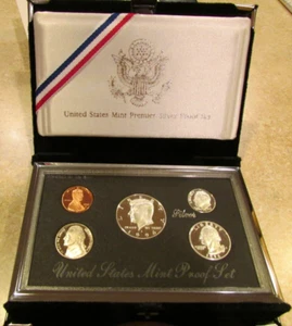 BEAUTIFUL!! 1996 US MINT PREMIER SILVER PROOF SET WITH BOX & COA - FREE SHIPPING - Picture 1 of 3