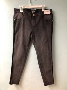 CAT & JACK SUPPER SKINNY GIRLS JEANS BLACK SIZE 10 PLUS - Picture 1 of 6