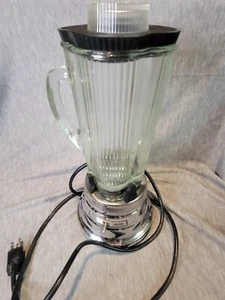 Vintage Waring 2-Speed Blender 5000 5-Cup Pitcher in Chrome/Silver 34BL87 - Picture 1 of 9