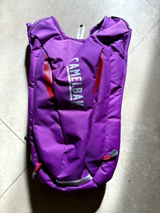 NEW!! Camelback Dart 1 Liter Hydration Pack For Running Hiking. - Picture 1 of 3