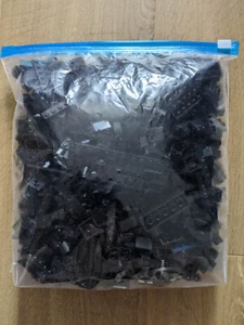 Black Lego Bricks Bundle - 689g bag - Picture 1 of 1