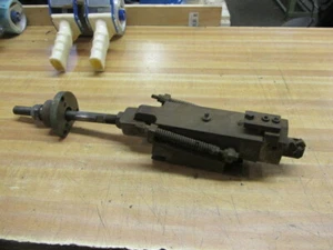 Accesorio empotrado National Acme Gridley 2-3/8" HSC-6 - Imagen 1 de 5