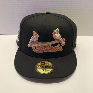 NEW ERA HAT FITTED CAP - SZ 7 5/8 - MLB ST. LOUIS CARDINALS MLB MEDALS 59FIFTY - Picture 1 of 10