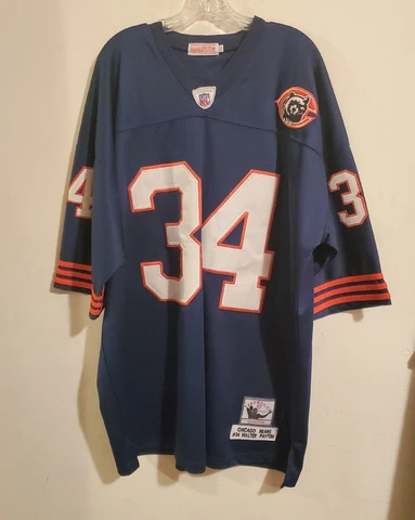 Walter Payton Mitchell & Ness Throwback Jersey #34 Size 52/XL Cover