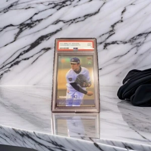 BBM primera versión 2017 Yoshinobu Yamamoto #157 radiocontrol japonés novato Orix PSA 9 usado - Imagen 1 de 2