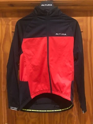 Altura Podium Shield WIndproof cycling Jacket Medium - Image 1 of 3