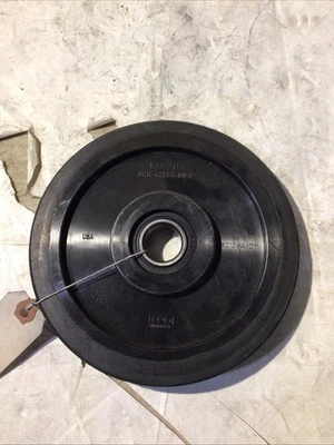 Guía de rueda loca de pista superior 8CR-47550-00-00 Apex, Nytro, Vector NOS Yamaha OEM Foto 1 de 2