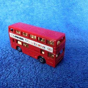 Matchbox - London Bus 17 featuring Laker Skytrain. Lovely Item. - Picture 1 of 5