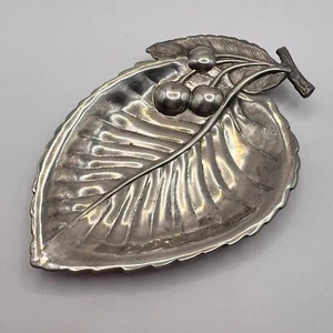 Vintage Art Deco Silver Plated Leaf Small Plate Saucer Ashtray Europe. - Picture 1 of 6