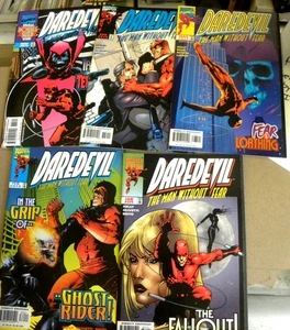 Marvel 1998 5 ediciones tardías Daredevil 371 372 373 374 375 casi nuevo gb - Imagen 1 de 9