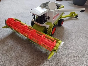 Bruder Claas Lexion 480 Combine Harvester Toy Model with Box - Picture 1 of 13