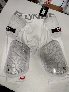 Gameday Under Armour Pro 5-Pad Herren Fußballgürtel Erwachsene Größe Medium ~ Neu mit Etikett - Bild 1 von 3