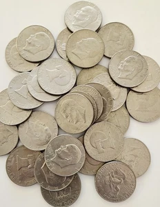 Lot of 30 IKE Clad Dollars Bi Centennial and MORE NO Silver 30 Circulated Dollar - Bild 1 von 2