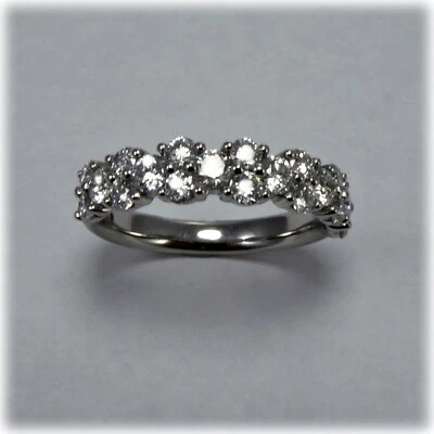14K White Gold Round Cut Moissanite Eternity Ring for Women Size 6 Bridal - Image 1 of 4