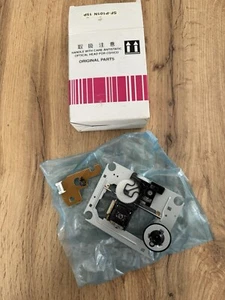 Sanyo Semiconductor Co., Ltd.  Laser SFP101N (SF-P101N) (15 pin) - Bild 1 von 2