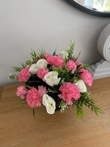 Künstliche Seidenblume Grab Topf Gesteck Aufsteller in Rosa Handarbeit - Bild 1 von 3