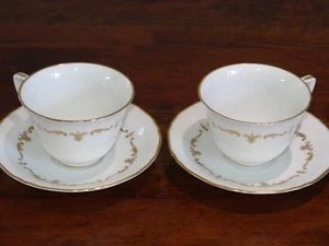 Royal Worcester Bone China GOLD CHANTILLY Tea Cup and Saucers (2 Sets) - Picture 1 of 4