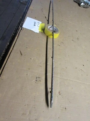 Chevrolet Chevy II 1961 62 63 convertible capó moldura central Foto 1 de 4