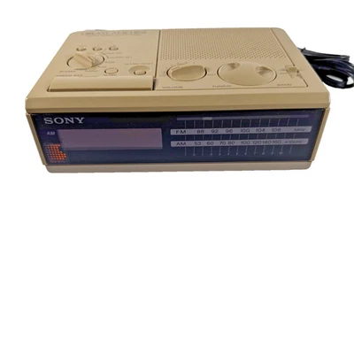 VTG Sony Dream Machine 1980s ICF-C2W Digital Clock Radio FM/AM Golden WORKS - Image 1 of 4