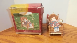 Hallmark keepsake 2001 Snoozing Santa Christmas Ornament Vintage W/box Animated - Picture 1 of 5