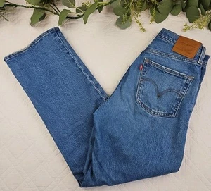 Jeans donna Levi's blu chiaro costina dritta alla caviglia taglia 27 x 29 bottoni mosca - Foto 1 di 13
