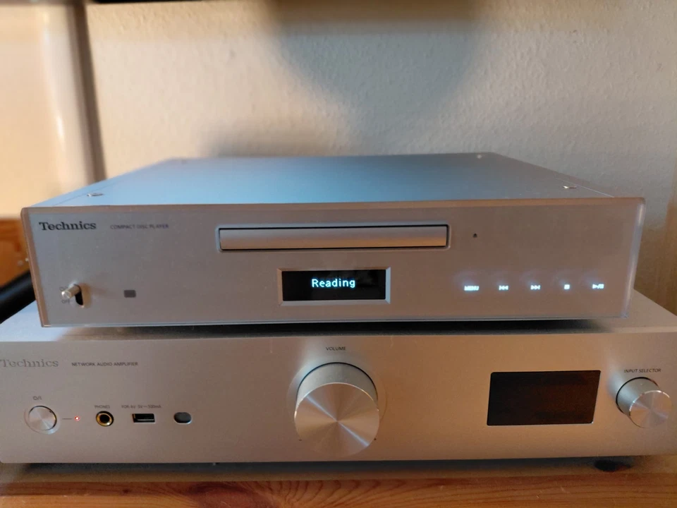 Technics SL-C700 CD-Player Premium Class - Bild 1 von 4