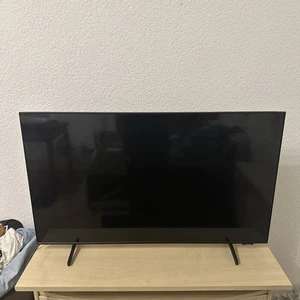 Samsung QLED Smart-TV GQ43Q60AAUXZG - Bild 1 von 2