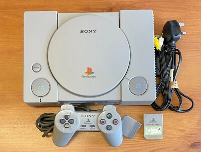 Sony PlayStation 1 PS1 Console Bundle Controller, Memory Card, AV + Power Cable - Image 1 of 4