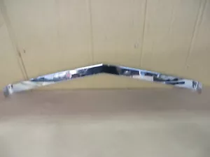 OEM # 25530724 Genuine GM CADILLAC new FRONT BUMPER Center Molding - Picture 1 of 9